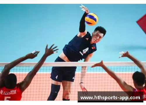 挥洒汗水的男排球员：力量、技术与团队精神的完美结合！